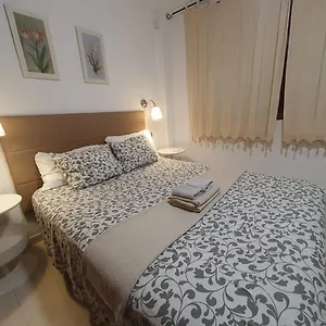https://picacho-playa-1-h.in-canary-islands.com